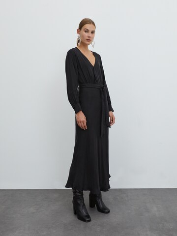 Robe 'Alencia' EDITED en noir