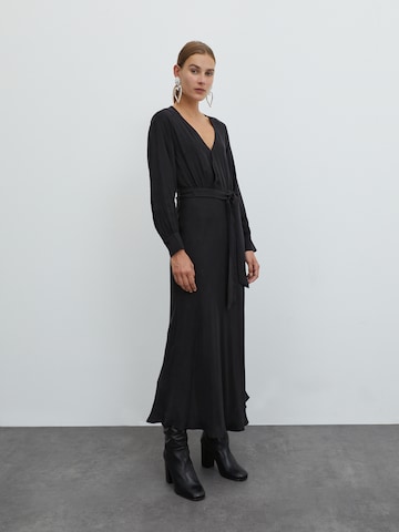 EDITED Dress 'Alencia' in Black