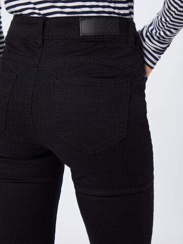 Skinny Jean 'Hot' VERO MODA en noir