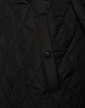 Urban Classics Between-season jacket 'Diamond Quilt' in Black