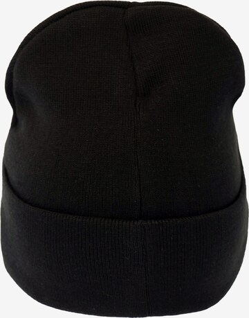 LOGOSHIRT Beanie in Black