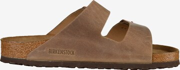 BIRKENSTOCK - Sapato aberto 'Arizona' em castanho