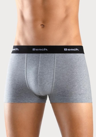 BENCH Boxershorts i blandade färger