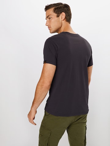 ALPHA INDUSTRIES Regular fit Shirt in Grijs