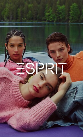 Category Teaser_BAS_2022_CW38_Esprit_AW22_Brand Material Campaign_B_F_Pullover-Strick
