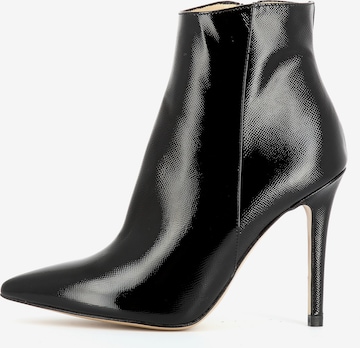 EVITA Ankle Boots in Black