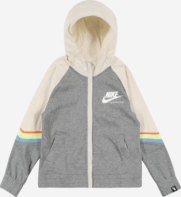 pelēks Nike Sportswear Sportiska jaka 'HERITAGE': no priekšpuses