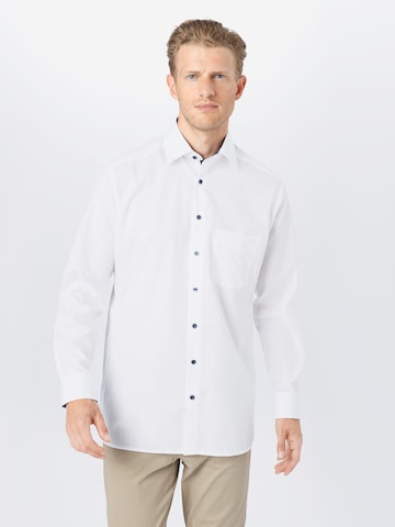 Slim fit Camicia 'Tendenz' di OLYMP in bianco: frontale