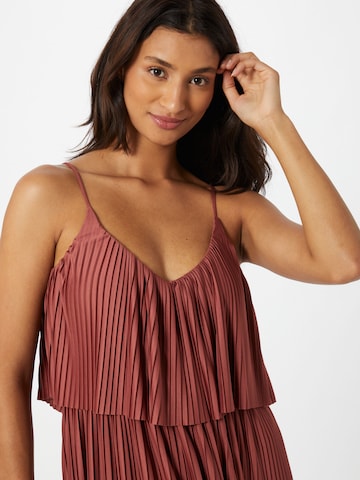 Robe 'Nadia' ABOUT YOU en marron