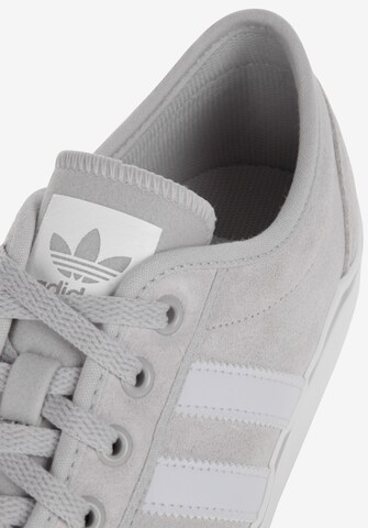 ADIDAS ORIGINALS Sneakers laag 'Adi-Ease' in Grijs