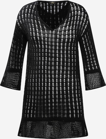 Usha Sweater in Black: front