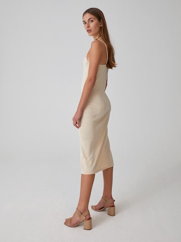 EDITED Knitted dress 'Nela' in Beige