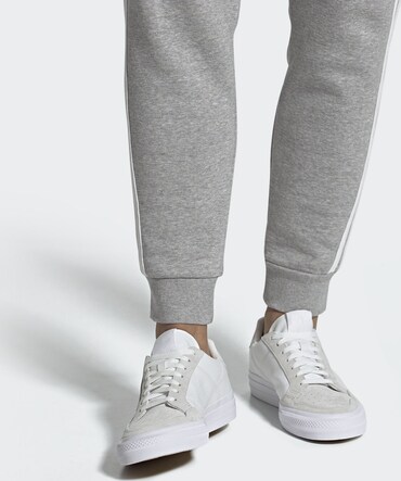  Baskets basses ADIDAS ORIGINALS beiges et blanches