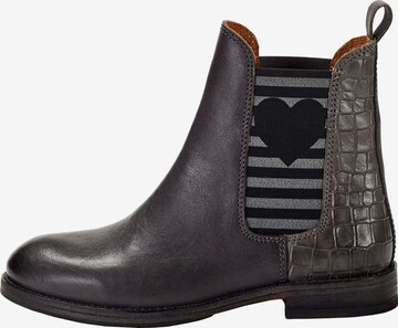 Crickit Chelsea Boots 'Amy' in Grey