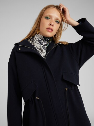 EDITED Between-Seasons Coat 'Malia' in Blue