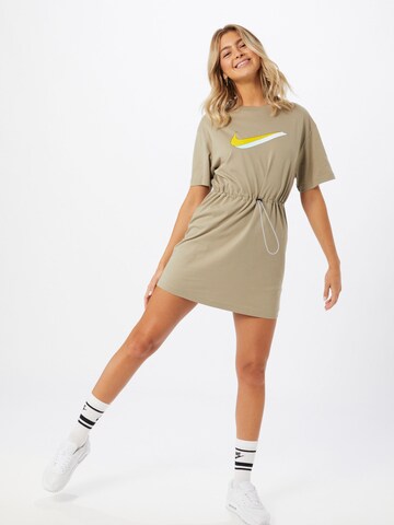 Nike Sportswear Jurk in Bruin