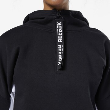 Reebok Sweatshirt in Schwarz