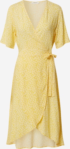 Robe d’été 'Isalie' MSCH COPENHAGEN en jaune : devant