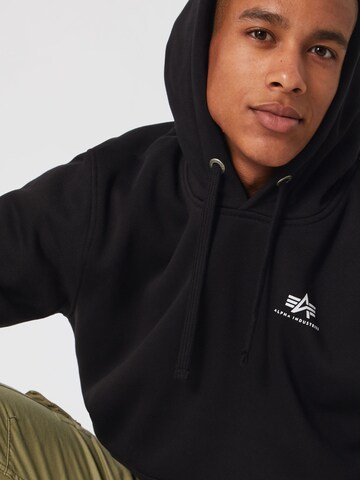 ALPHA INDUSTRIES Regular Fit Sweatshirt i sort