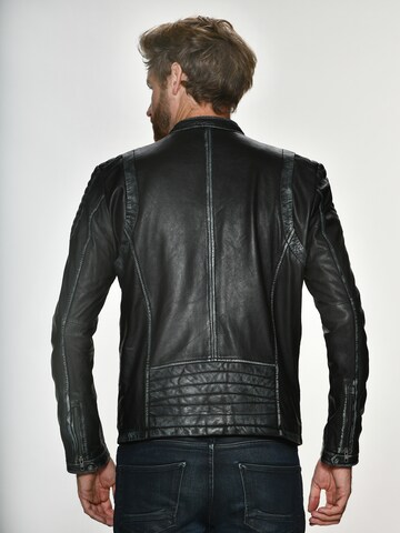 MUSTANG Between-Season Jacket 'Jens' in Black