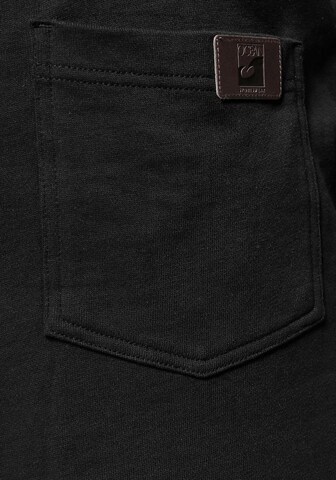 OCEAN SPORTSWEAR Regular Sweatshorts in Schwarz