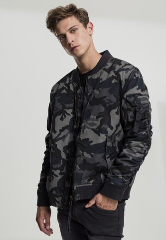 Urban Classics Jacke in Grau: Vorderseite