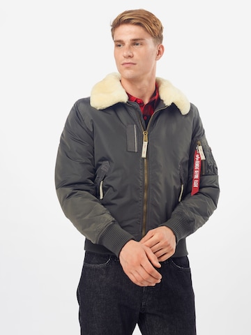 ALPHA INDUSTRIES Φθινοπωρινό και ανοιξιάτικο μπουφάν 'Injector III' σε γκρι: μπροστά