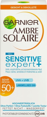 GARNIER Ambre Solaire Sensitiv Expert LFS 50+, Sonnencreme in Weiß: predná strana