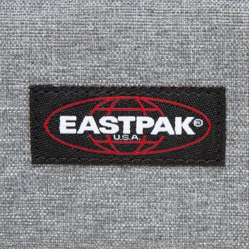 EASTPAK Kotelo 'Oval Single' värissä harmaa