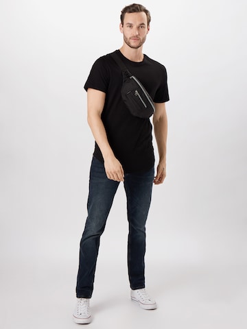 Only & Sons Regular Fit T-Shirt 'MATT' in Schwarz
