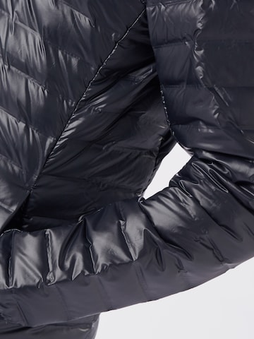 Veste outdoor 'Varilite Down' ADIDAS TERREX en noir