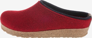 HAFLINGER Slippers 'Grizzly Kris' in Red