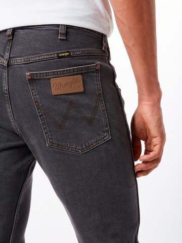 WRANGLER Regular Jeans '11MWZ' in Schwarz