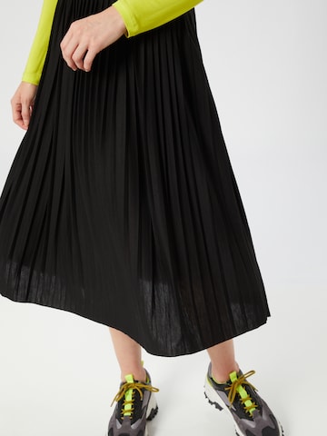 ICHI Skirt 'Wimsy' in Black