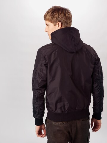ALPHA INDUSTRIES Φθινοπωρινό και ανοιξιάτικο μπουφάν σε μαύρο