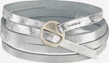 J. Jayz Bracelet in Silver: front