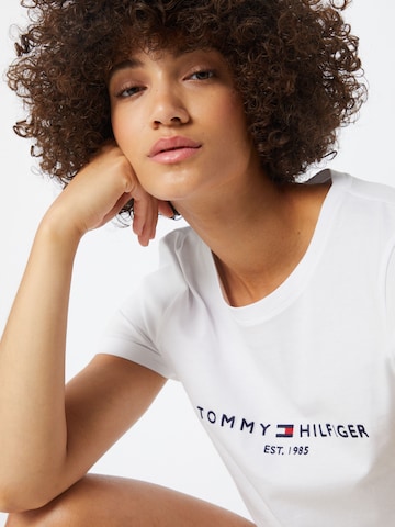 TOMMY HILFIGER T-shirt i vit