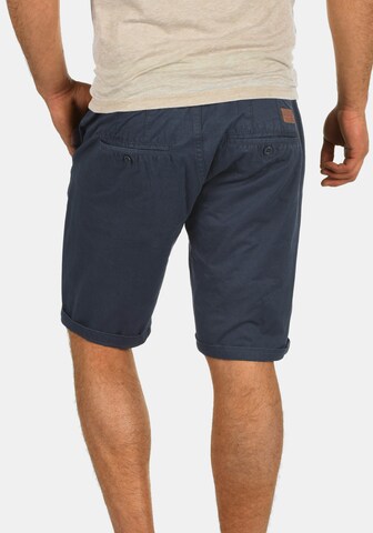 BLEND Regular Chinoshorts 'Sasuke' in Blau