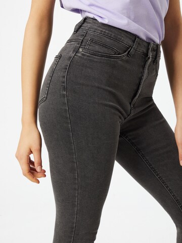 Noisy may Skinny Jeans 'NMCallie' in Grau