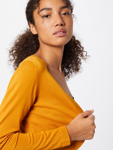 Kaffe - Bolero 'Astrid' en amarillo