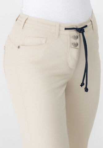 Recover Pants Regular Hose in Beige