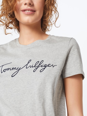 TOMMY HILFIGER Tričko 'Heritage' - Sivá