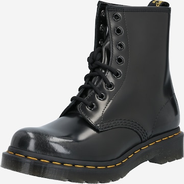 Ghete cu șireturi de la Dr. Martens pe negru: față