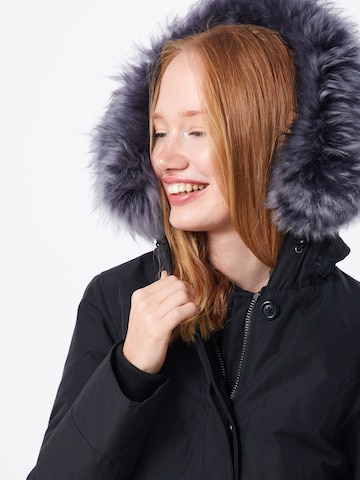 Canadian Classics Zimní bunda – černá