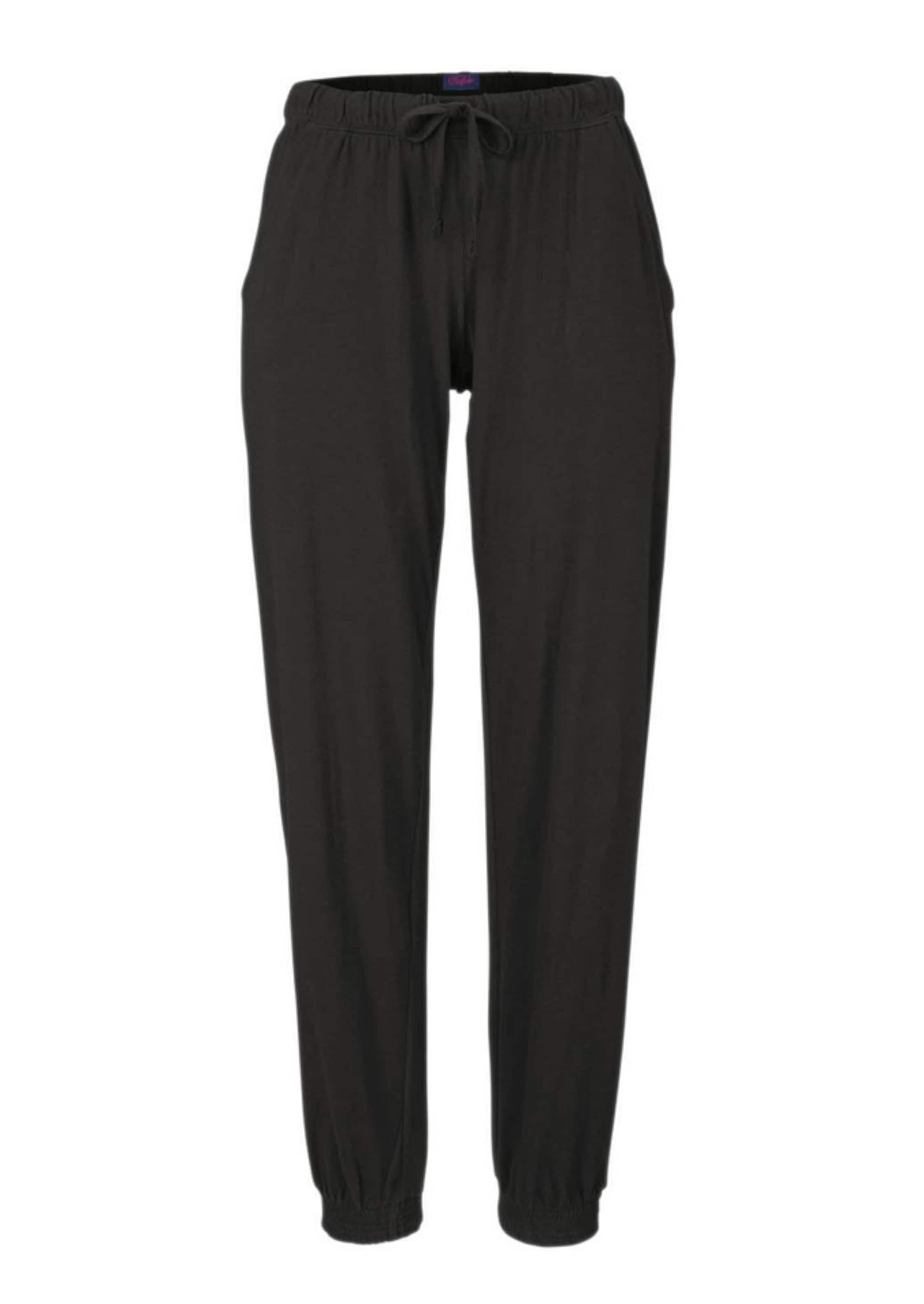 Pijama de la BUFFALO pe negru