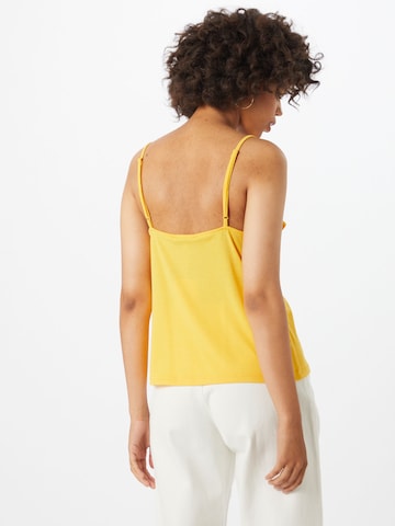 ABOUT YOU - Camiseta 'Thora' en amarillo