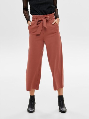 ONLY Zvonové kalhoty Kalhoty se sklady v pase – červená: přední strana