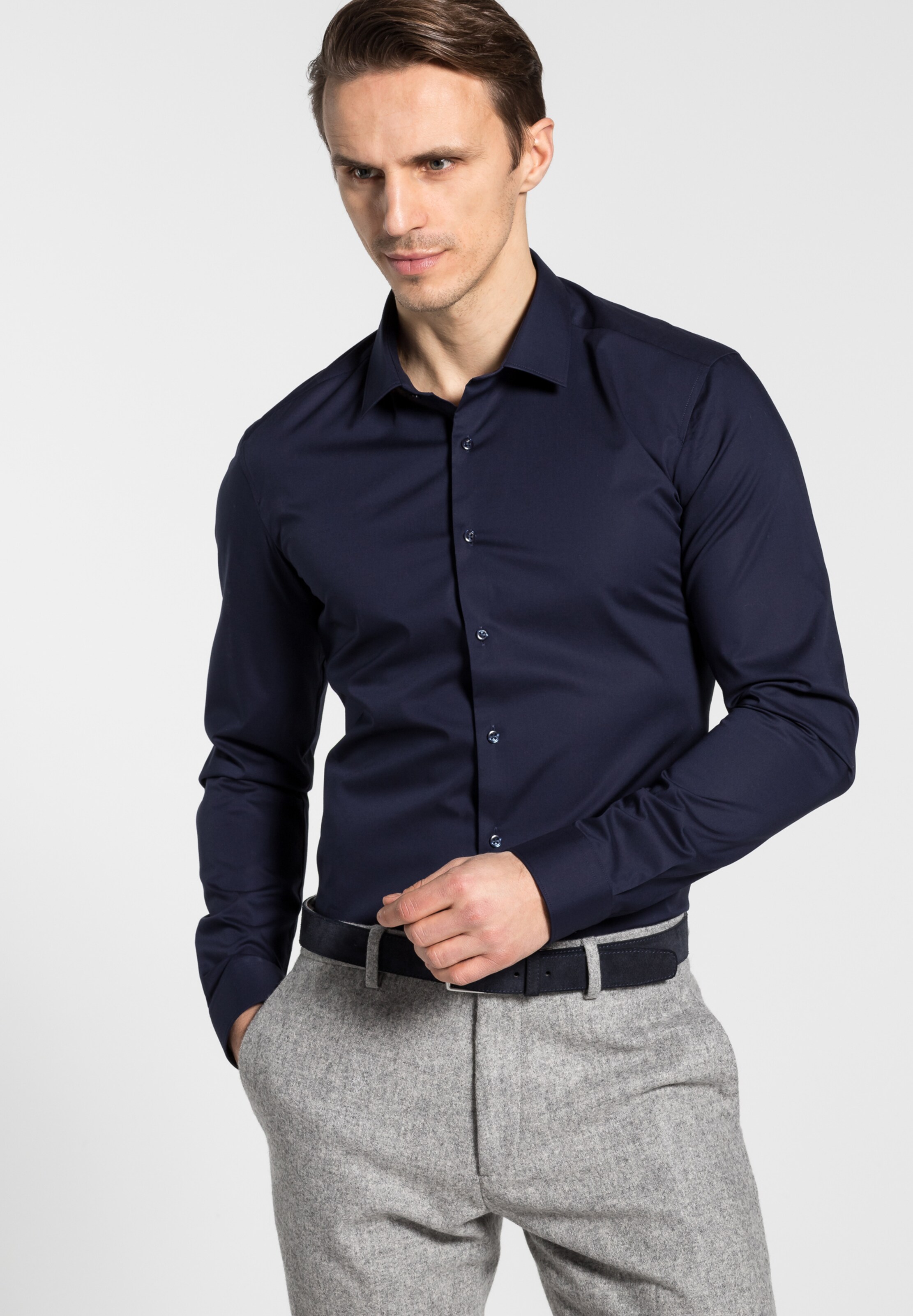 ETERNA - Zakelijk overhemd in de kleur Marine