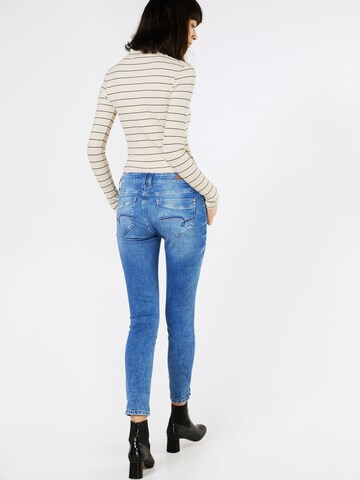 Mavi Skinny Jeans 'Adriana Ankle' in Blau