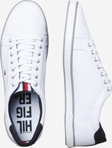 Sneaker bassa 'Harlow' di TOMMY HILFIGER in bianco